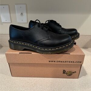 Dr Martens 1461 Black Nappa Leather 3-Eyelet Lace-Up U.S. Women’s Size 7 Shoes